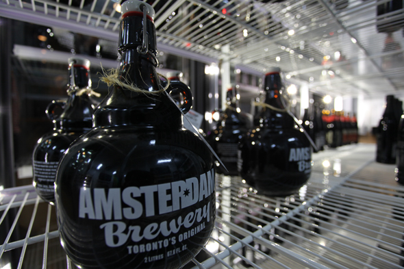 阿姆斯特丹啤酒厂新位置多伦多